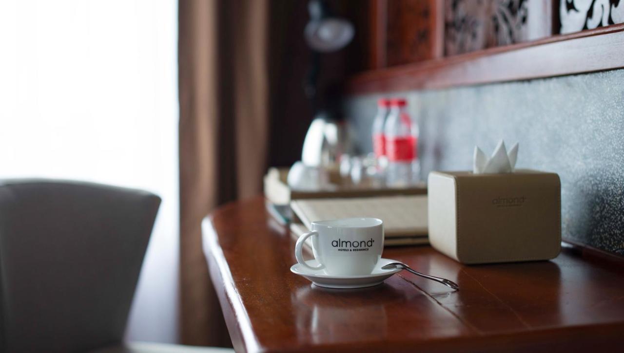 Almond Hotel Bassac River Phnom Penh Luaran gambar